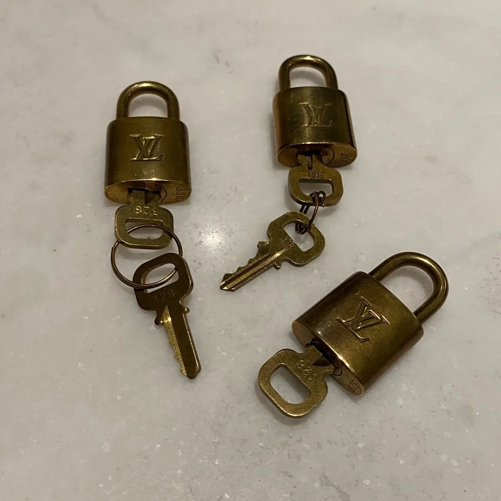 COPY - Louis Vuitton Brass Lock & Key Set - Picture 12 of 16